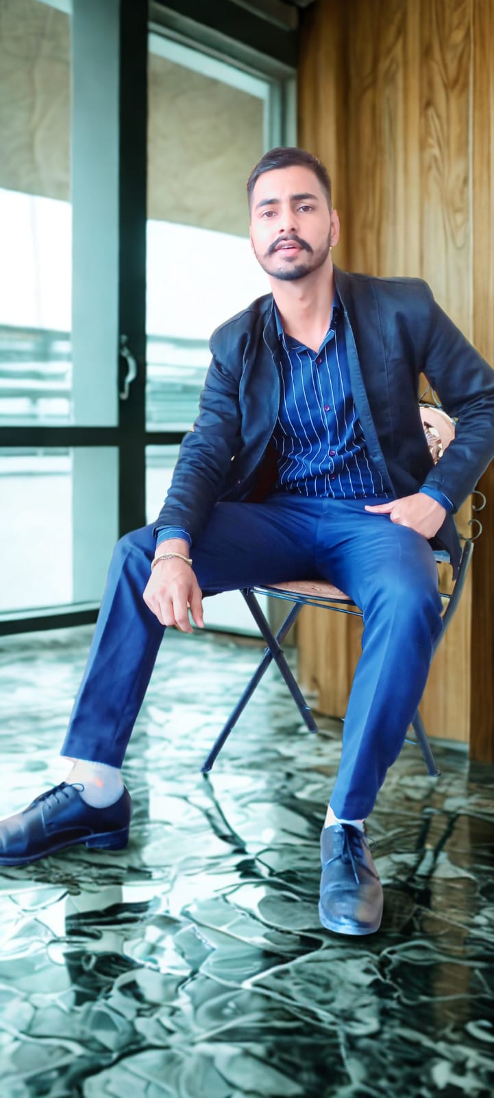 Hemant Kumar Dubey — Founder & Managing Director